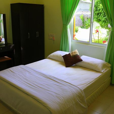 Ras Beach Inn Rasdhoo Extérieur photo