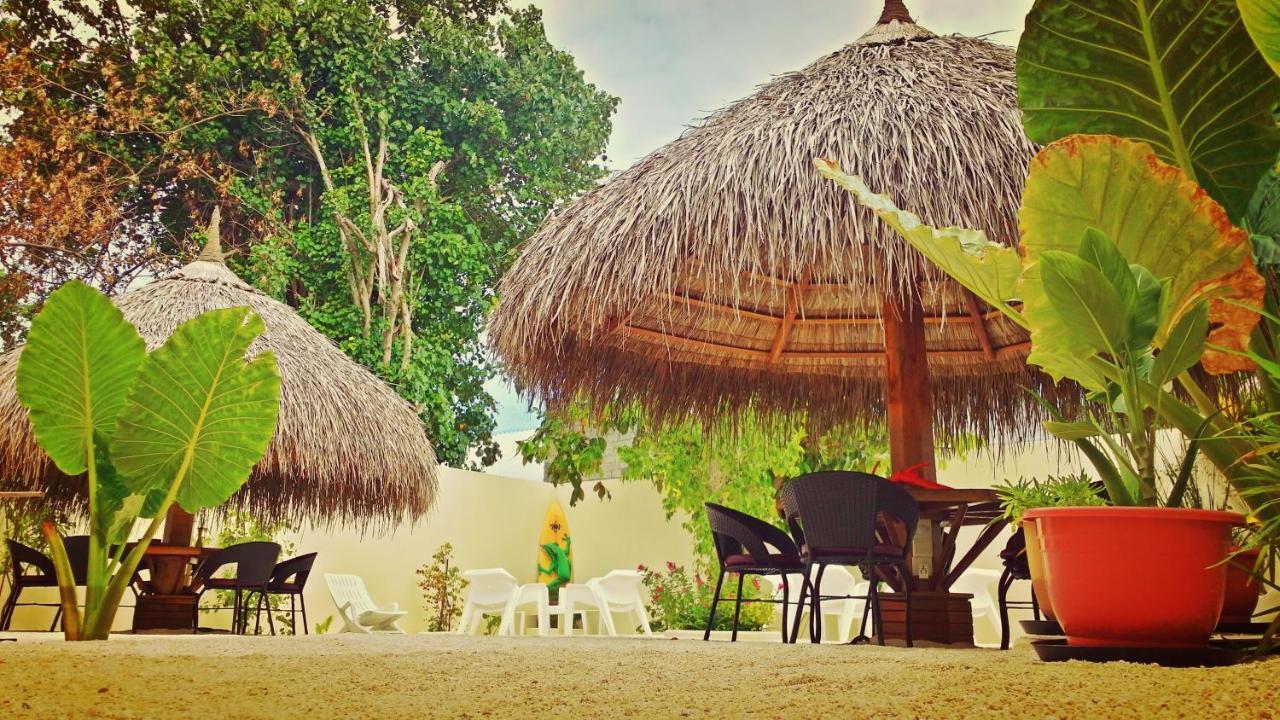 Ras Beach Inn Rasdhoo Extérieur photo